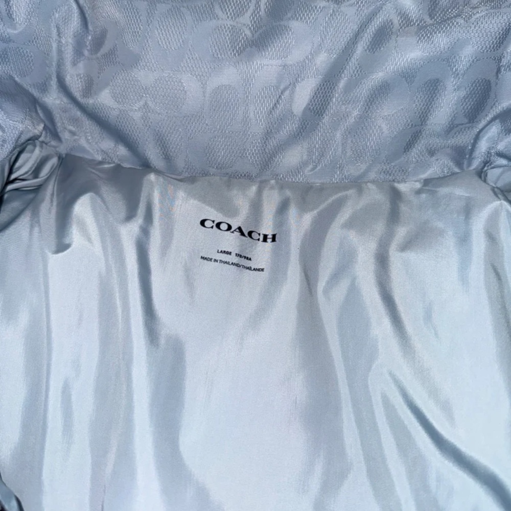 100% AUTHENTIC COACH WOMENS PUFFER JACKET - Picture 6 of 6